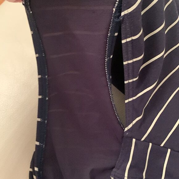 Bond - eye Australia Swimsuit One Piece Striped Niptuck Size 8 - Picture 8 of 8